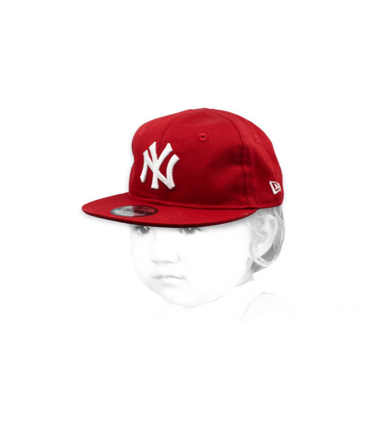 NY rood wit mutsje Baby League Ess NY 9Fifty hot red